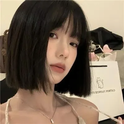 经典古装剧情片《王的男人》李准基绝美登场：民间戏子卷入残酷宫廷内斗，悲情落幕