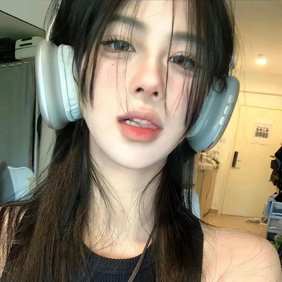 浪漫奇幻神作《哈尔的移动城堡》：在战火中相爱的魔法师与少女，宫崎骏极致浪漫主义